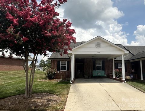 3878 Sage Court Denver NC 28037