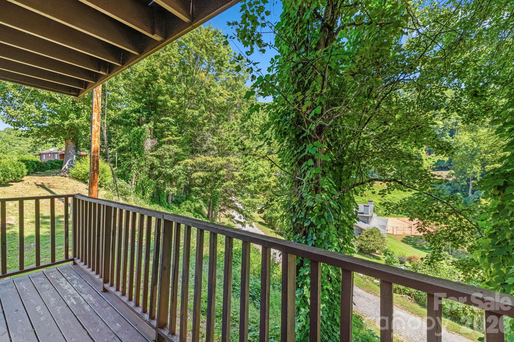 55 Observation Point Road