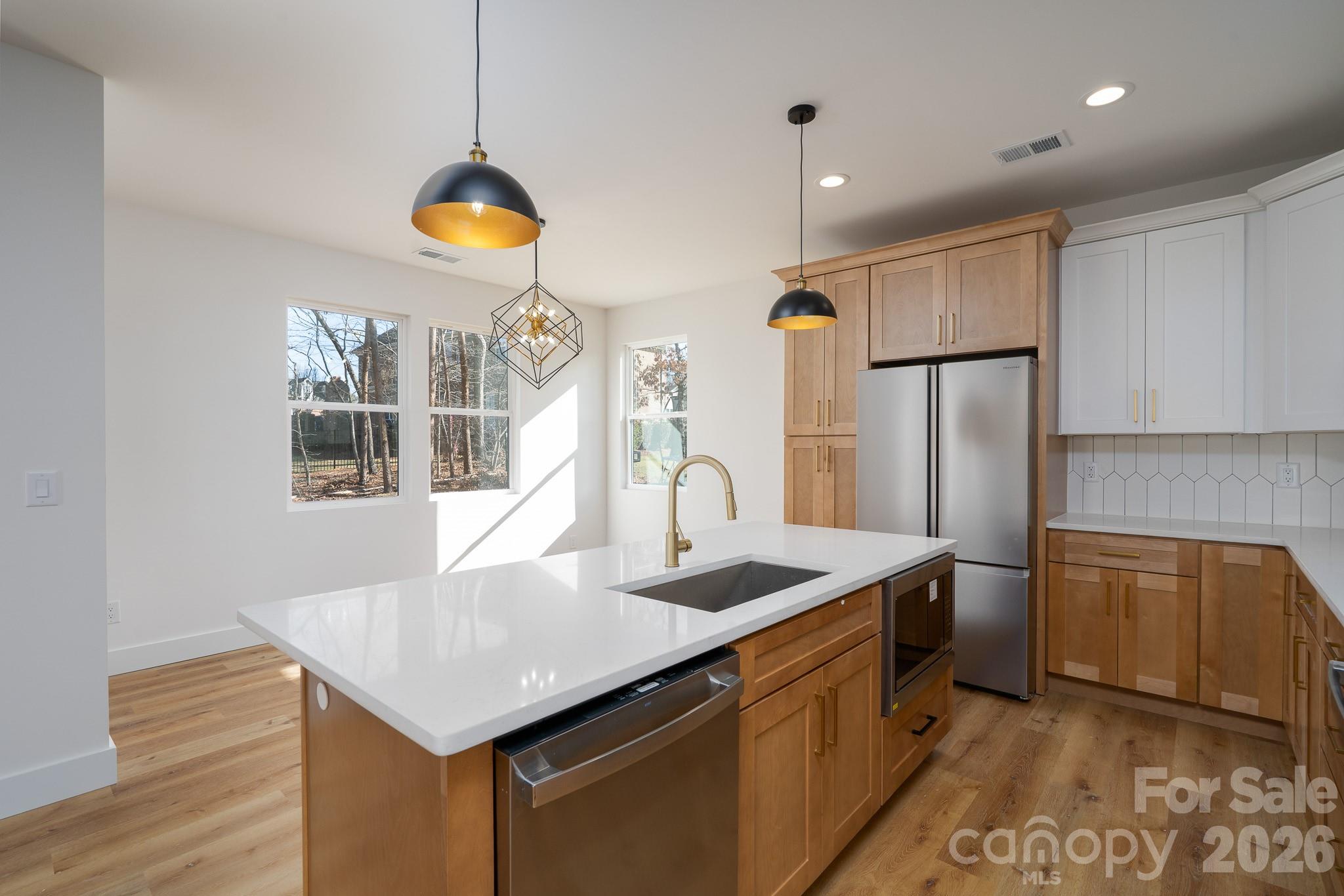 Locust Valley - Residential