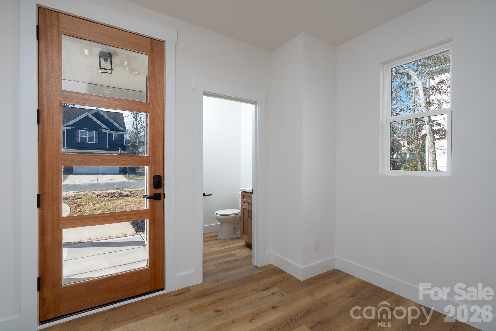 Locust Valley - Residential