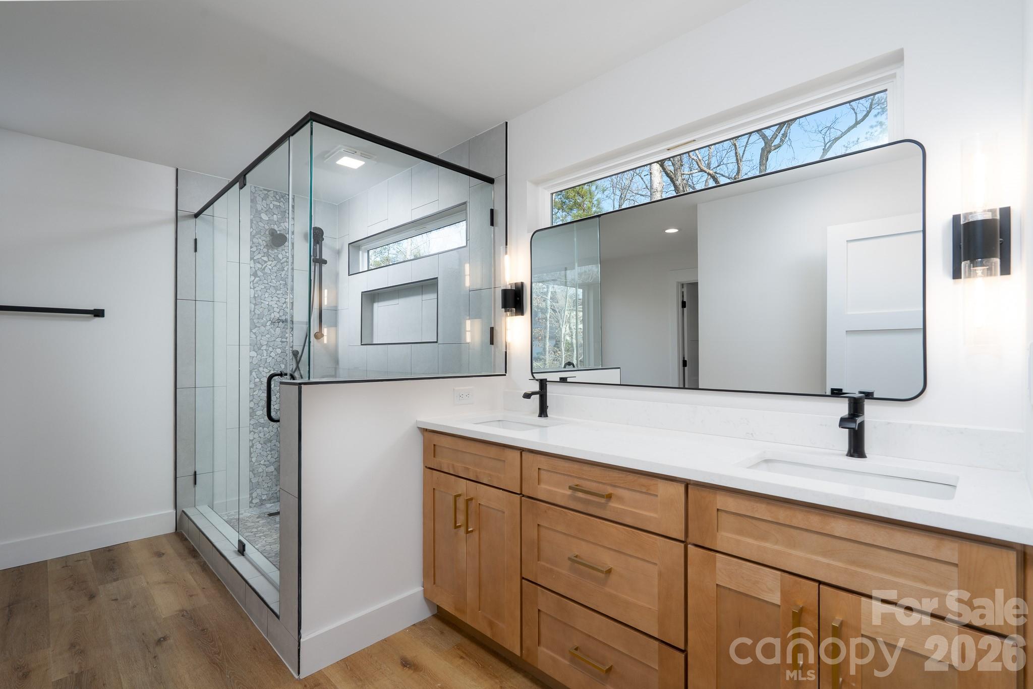 Locust Valley - Residential