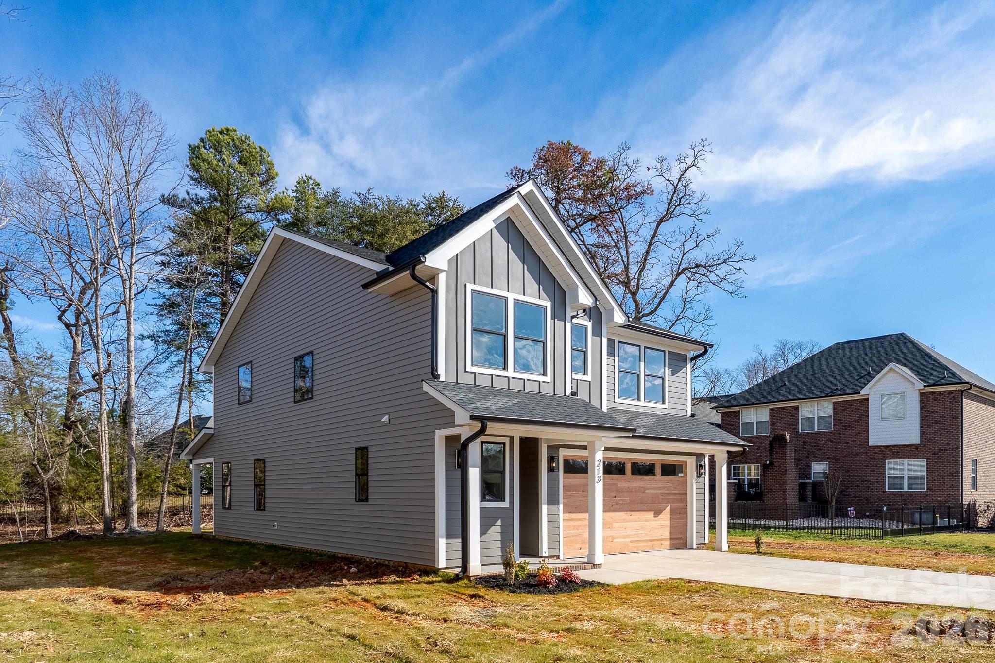 Locust Valley - Residential