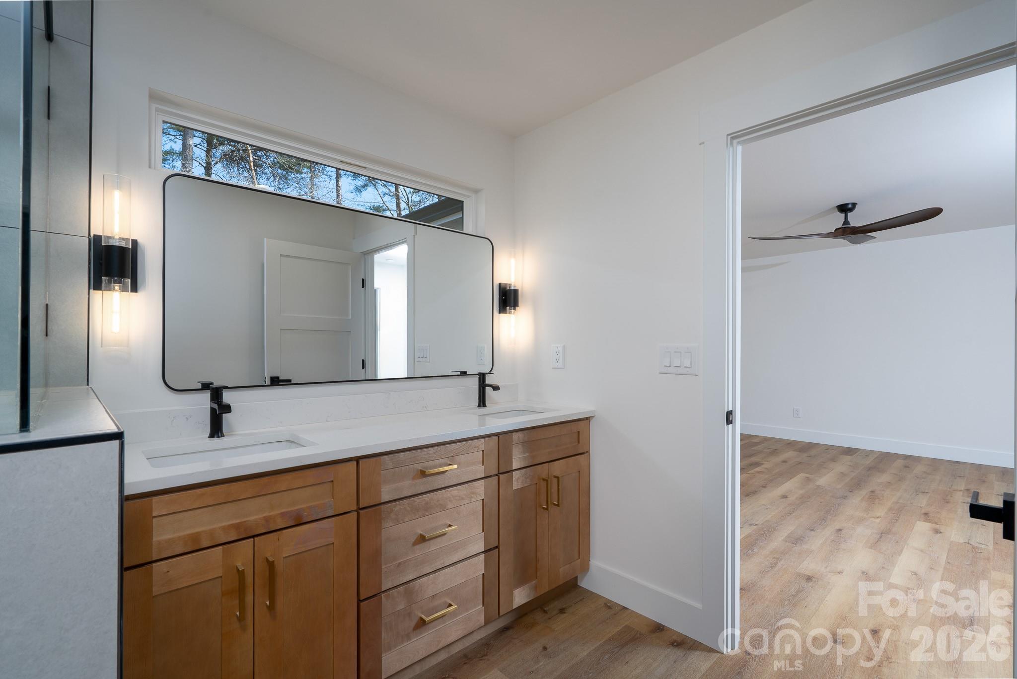 Locust Valley - Residential