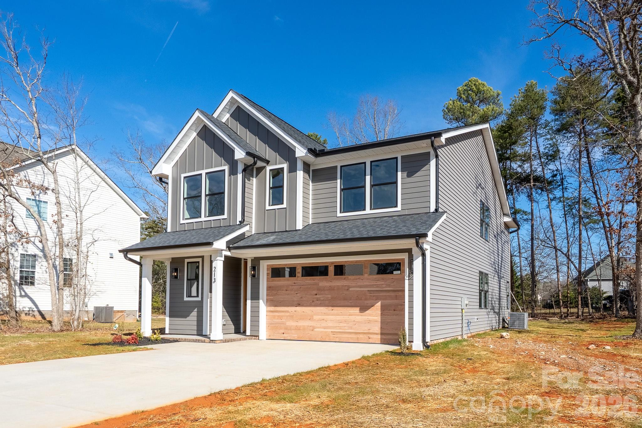 Locust Valley - Residential