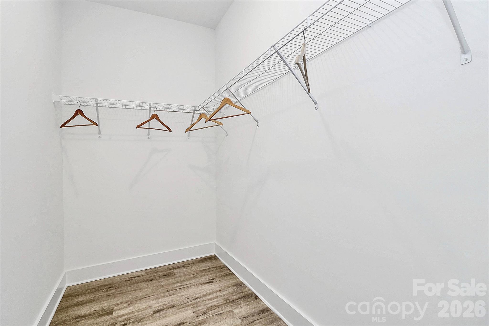 Residences at Oakview - Residential