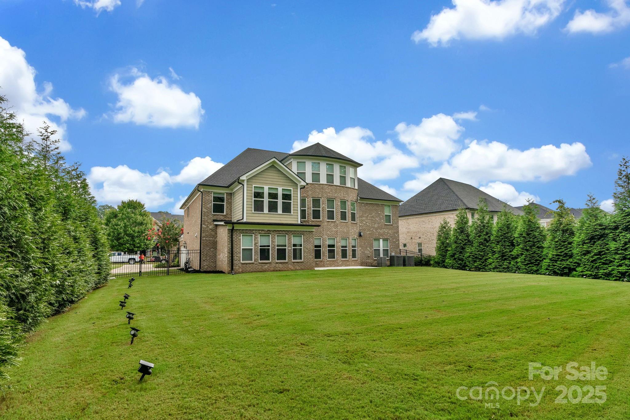 10604 Waxhaw Manor Drive