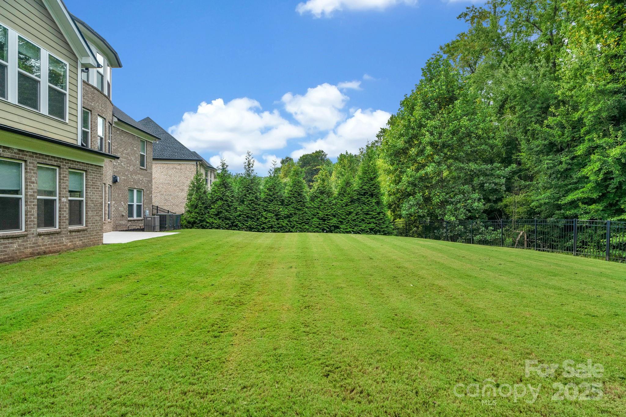 10604 Waxhaw Manor Drive