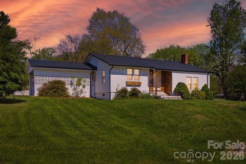 2143 Haven Circle Lenoir NC 28645