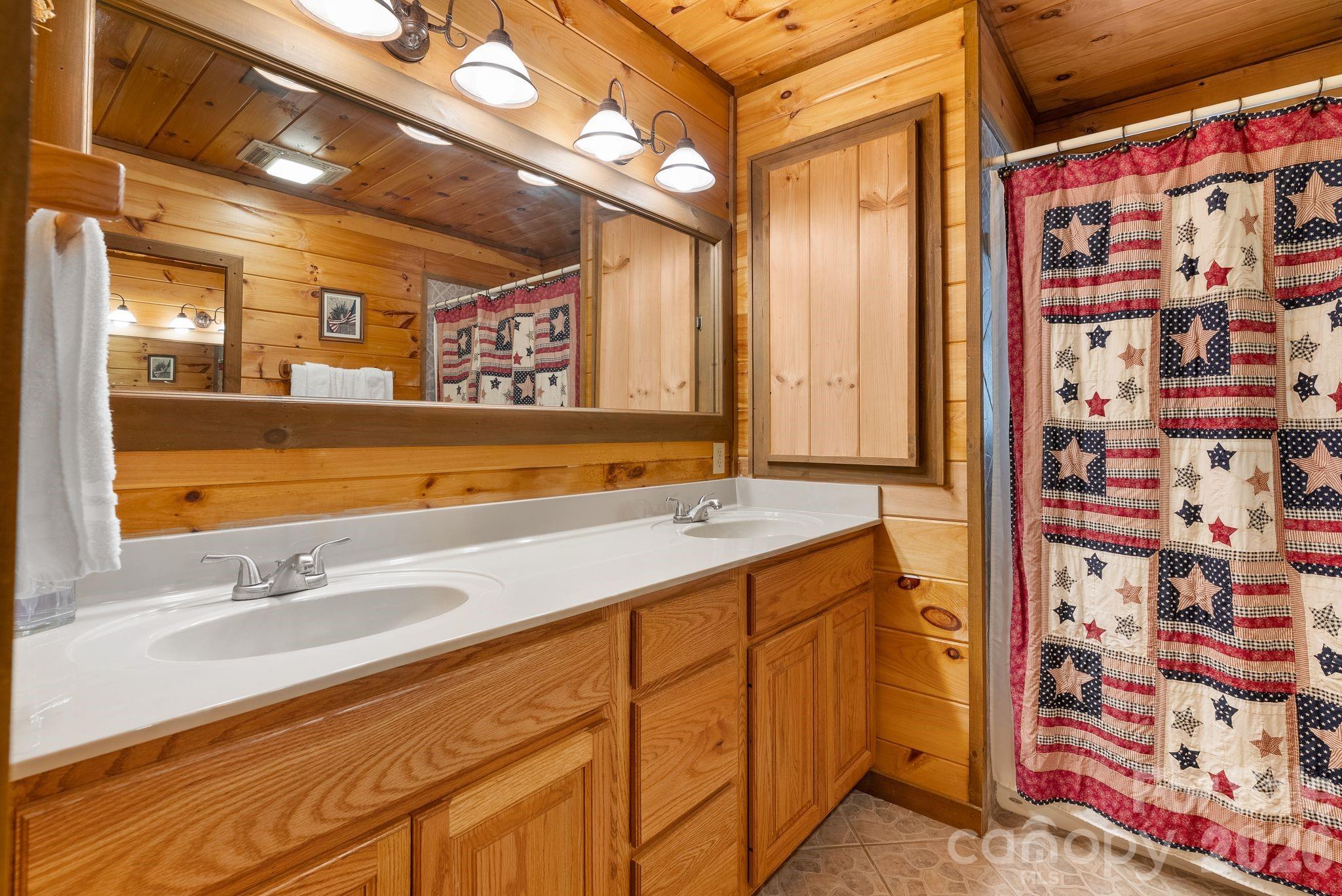 Hidden Valley - Residential