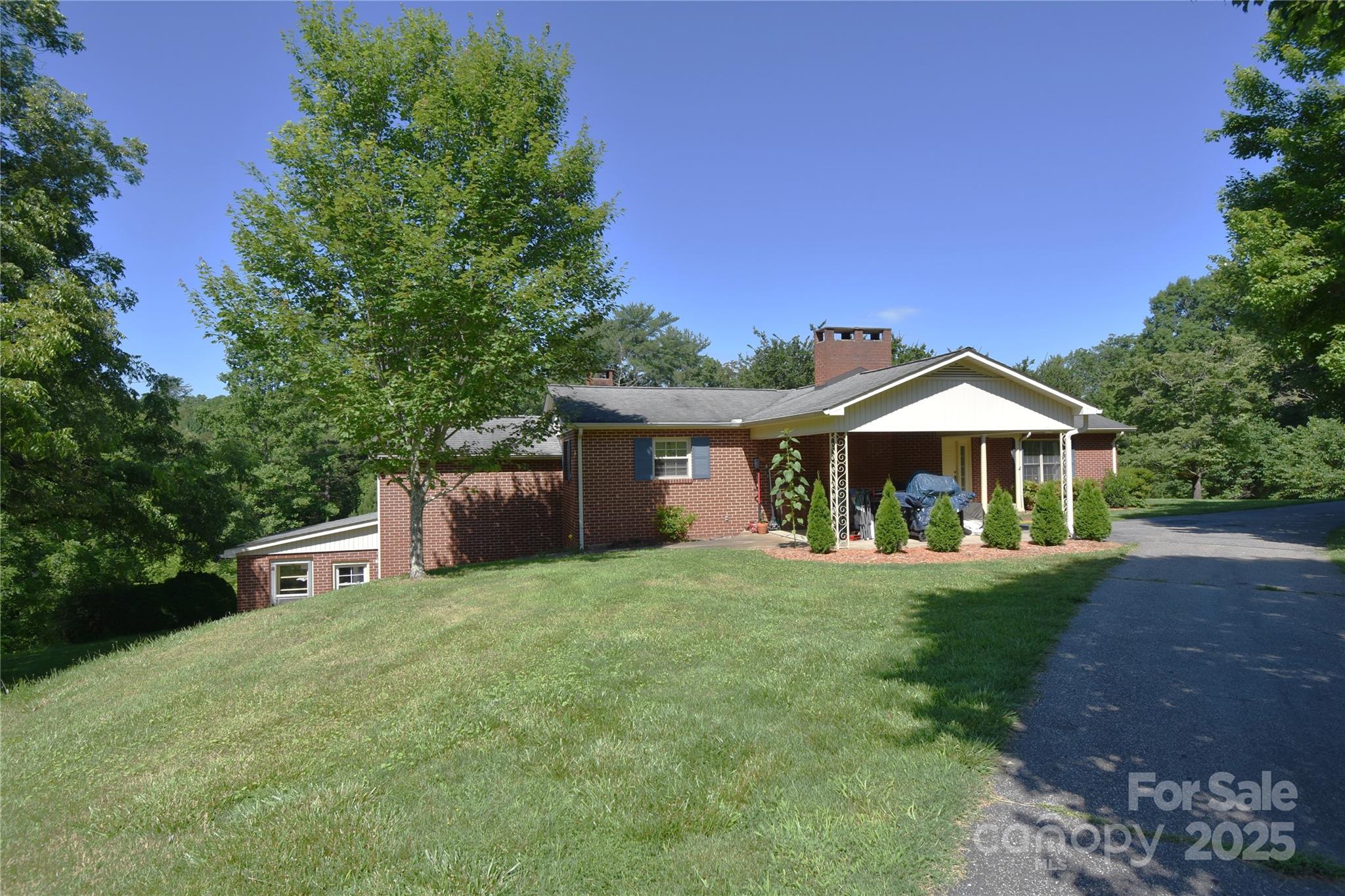 141 Azalea Drive