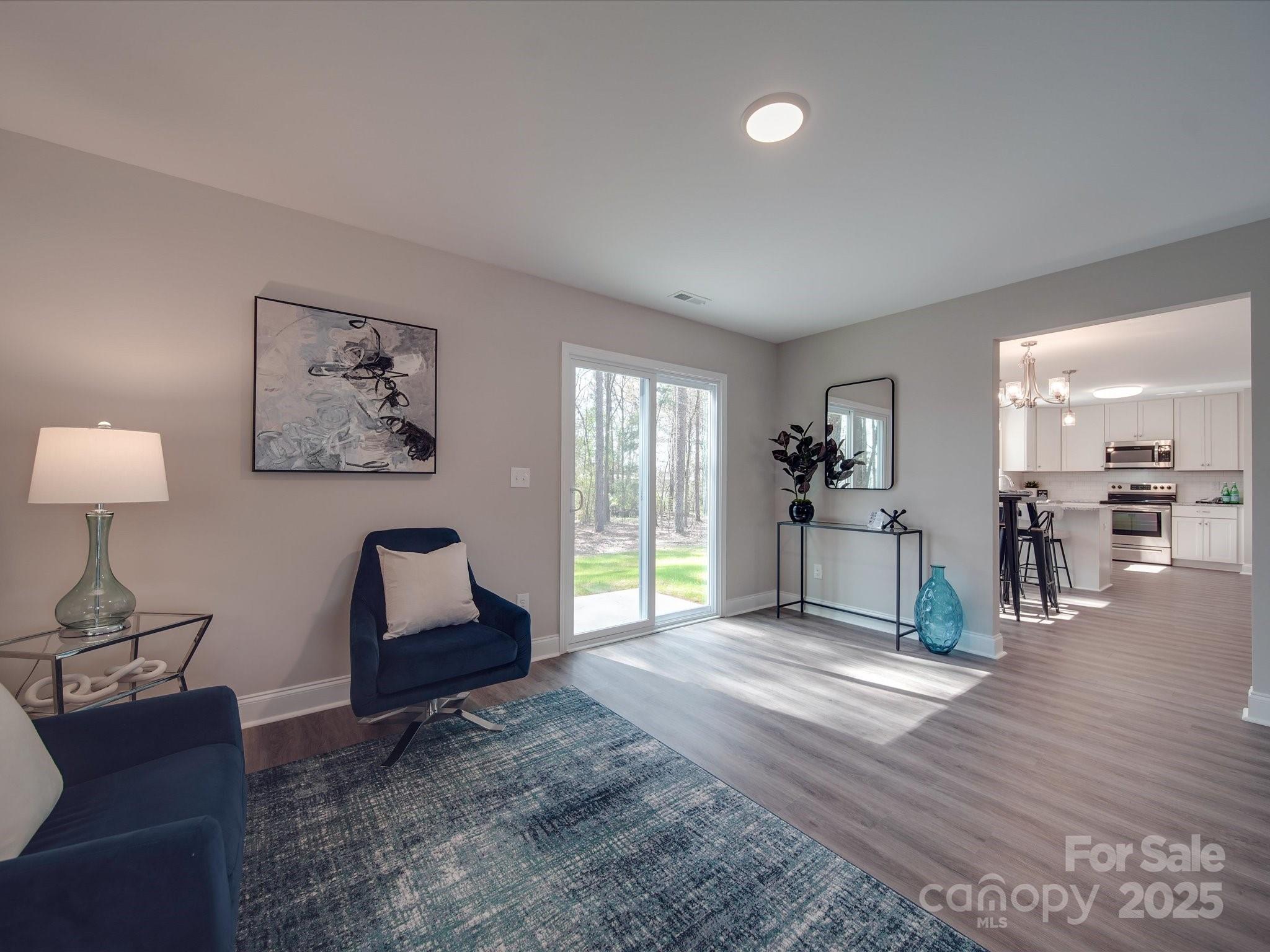 1016 Forest Drive