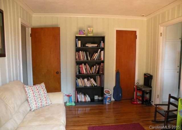 Oakhurst - Residential Lease