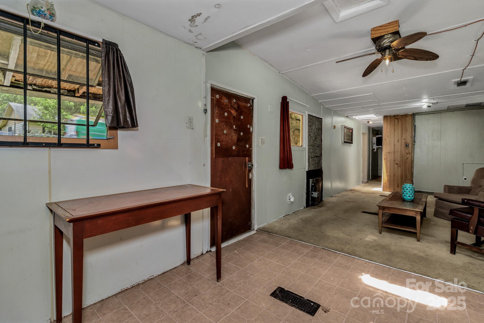 102 Edgewood Road S