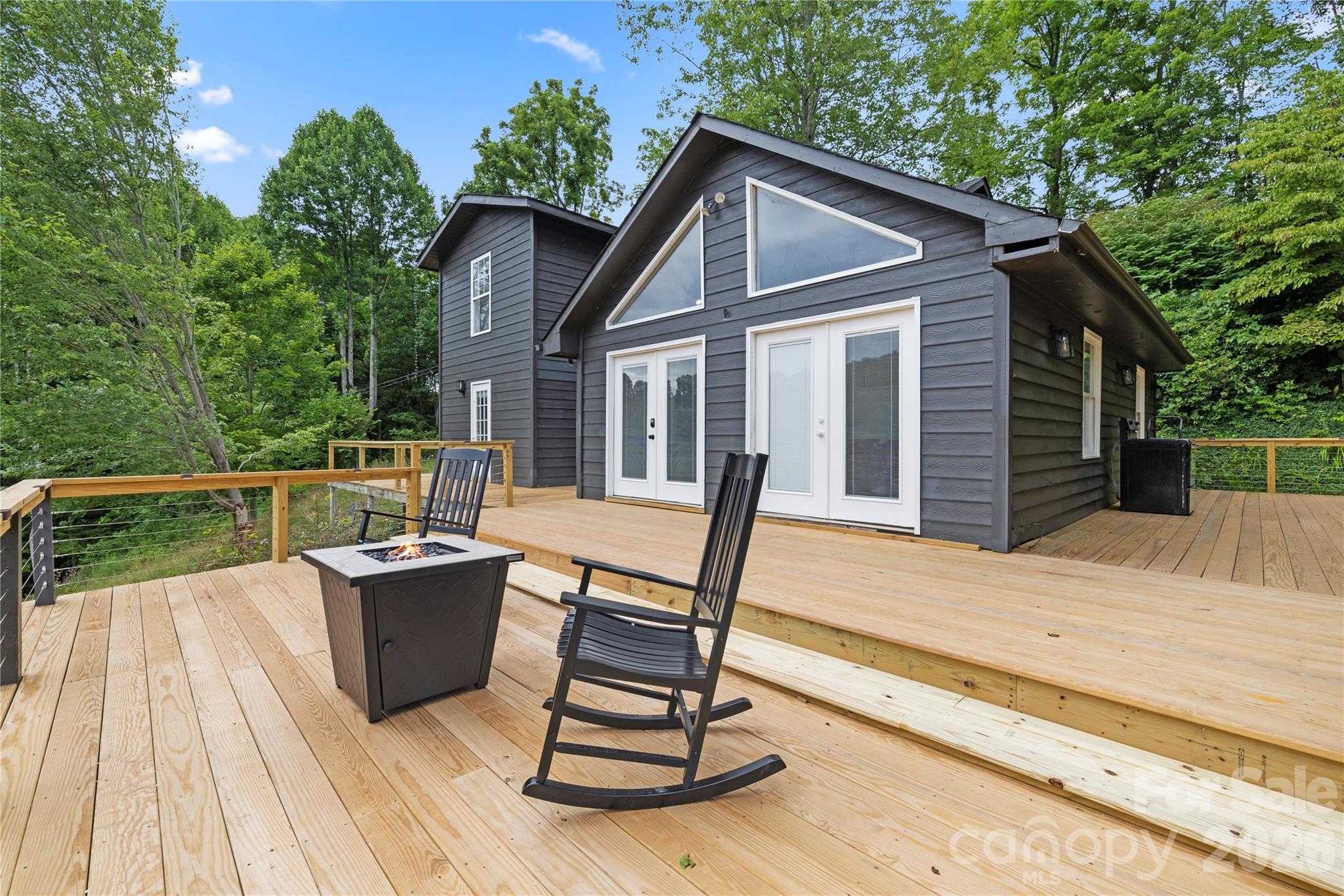 3954 Nc 80 Highway, Bakersville, NC, 28705