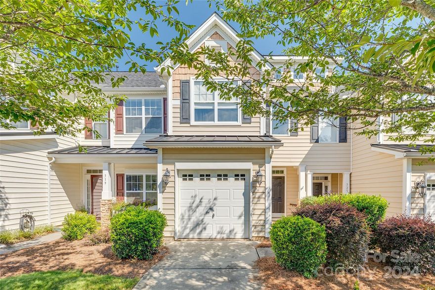 Beautiful townhome with 1 car garage located in desirable Millwood Plantation Community. This home features dark wood cabinets with crown molding, granite countertops, stainless steel appliances and 2 primary bedrooms with walk in closets. Larger primary bedroom has space that could be an office/sitting room and the bathroom features dual sinks, a soaker tub and its own linen closet. The backyard has a concrete patio.