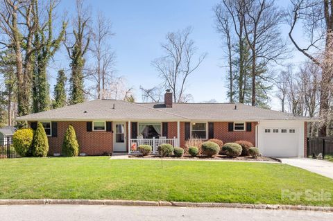 306 Taylor Street Hendersonville NC 28739