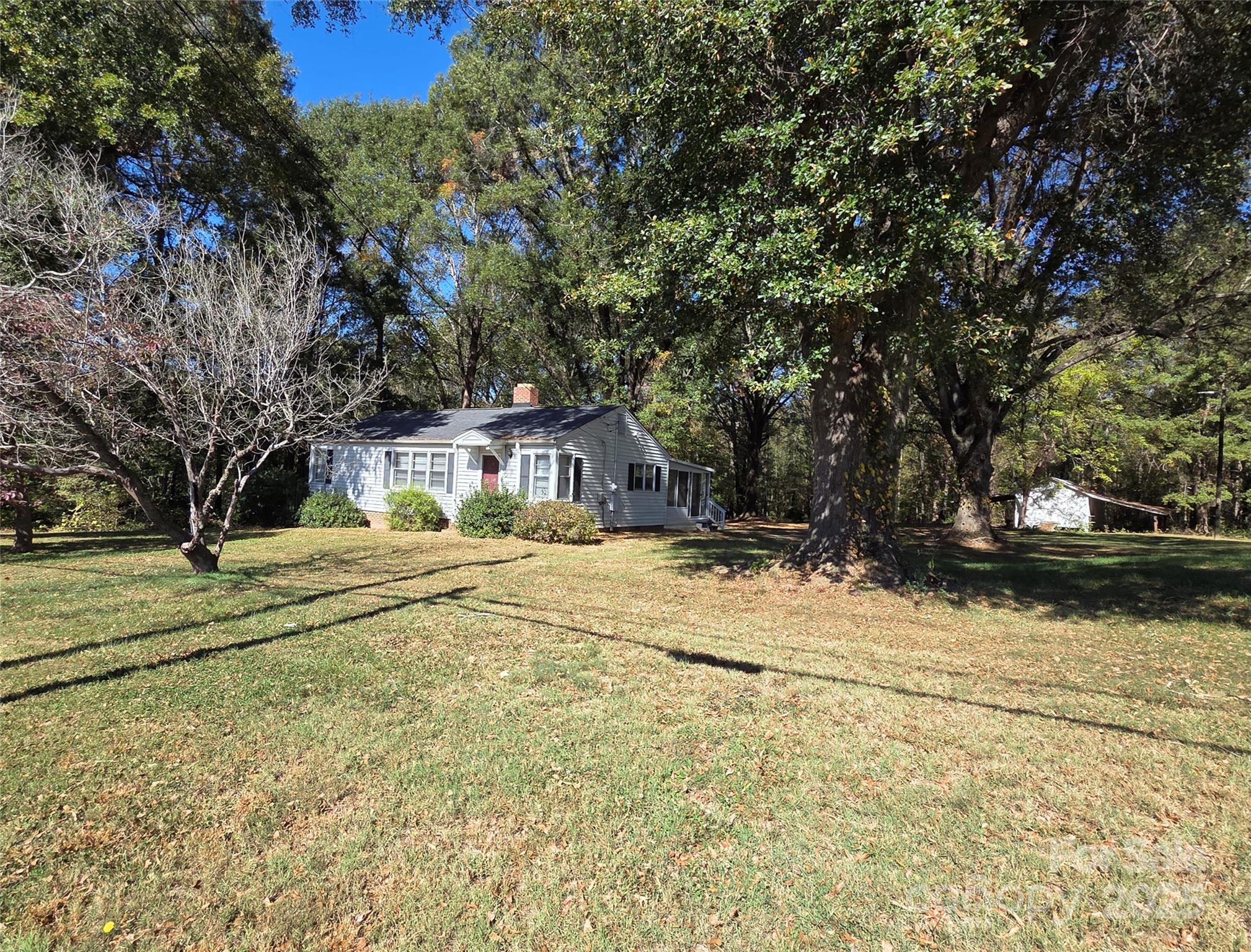 2760 W Franklin Boulevard