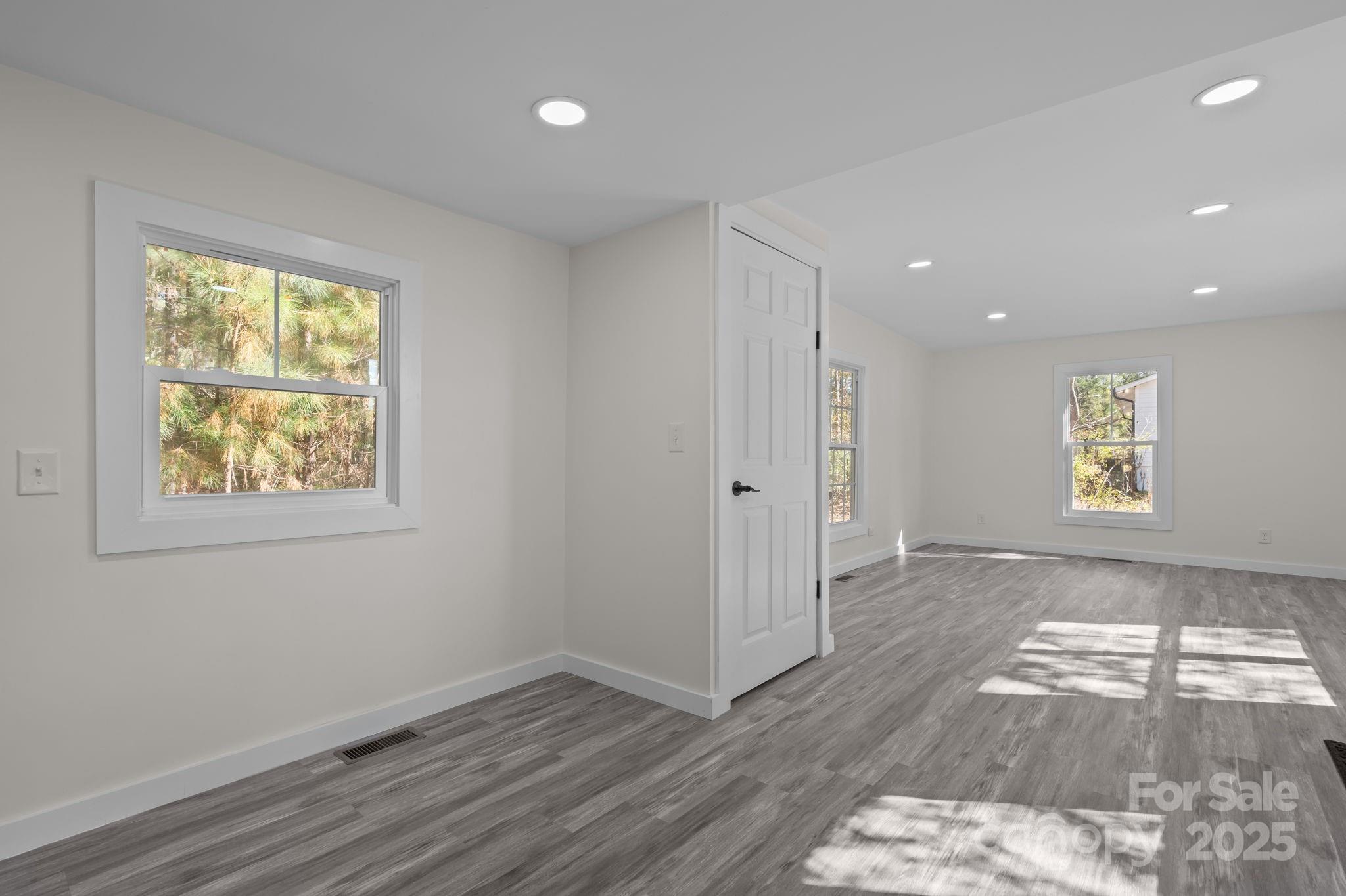 Sandy Ridge - Residential