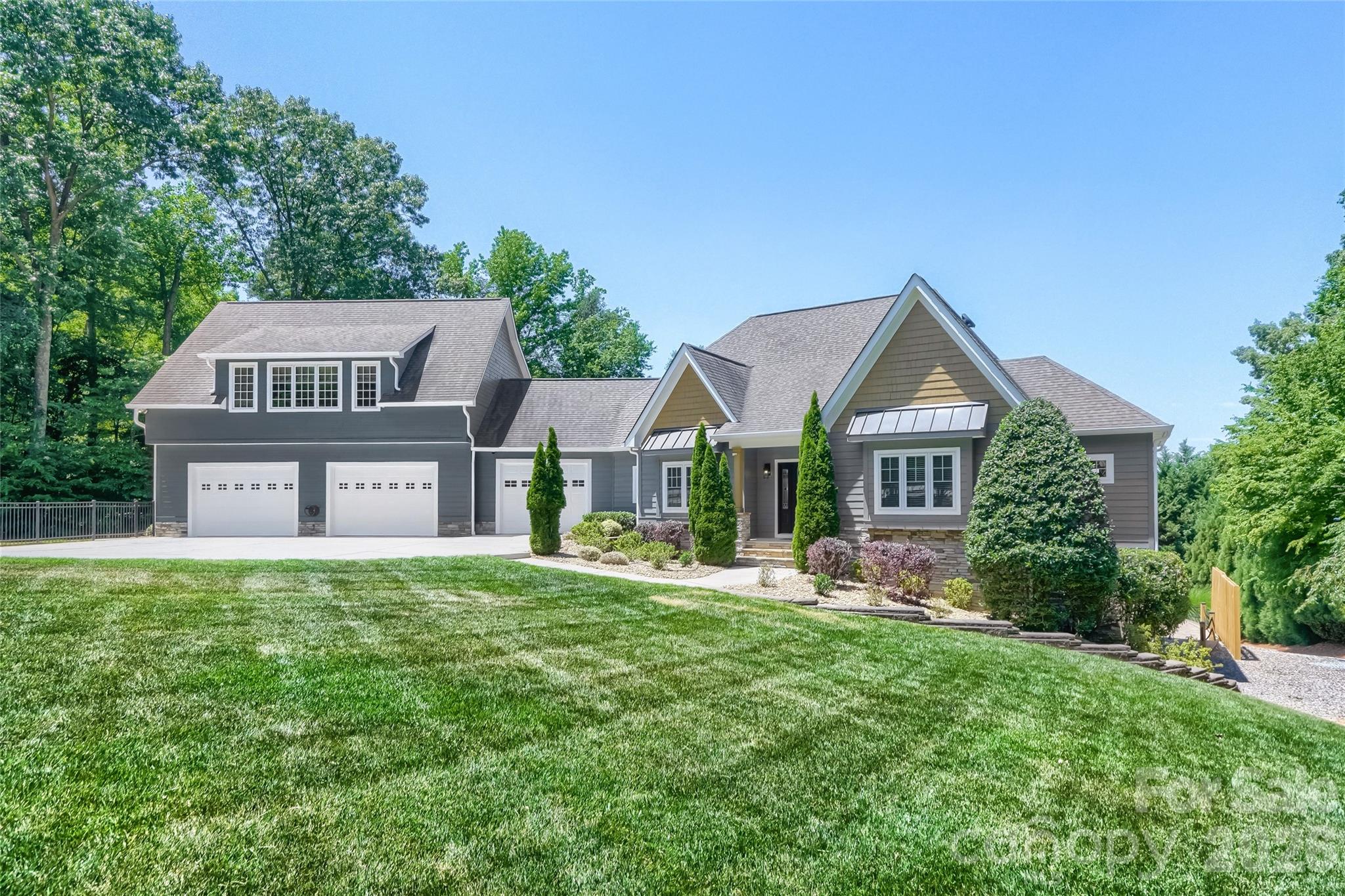 136 Bridlewood Drive
