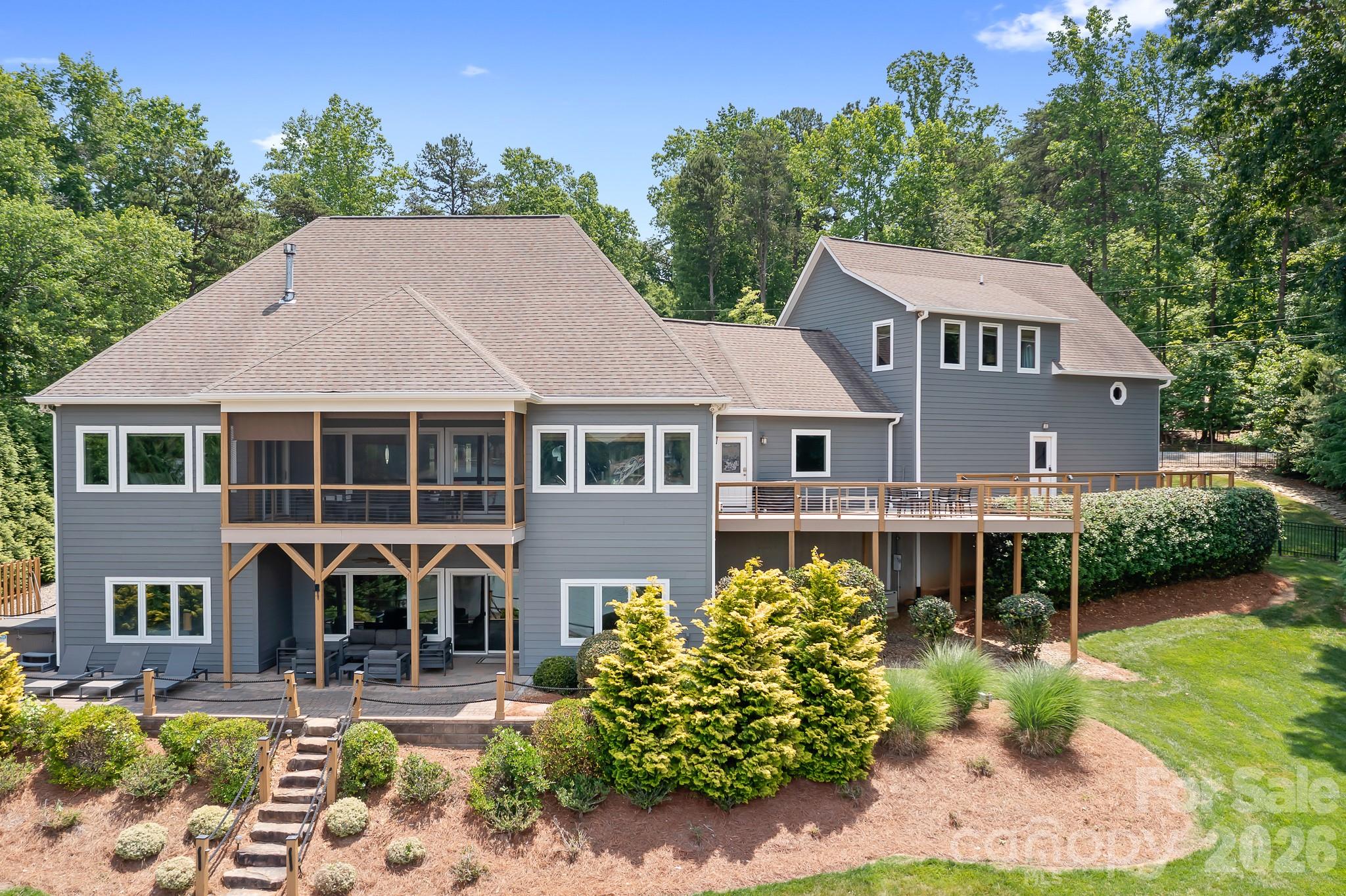 136 Bridlewood Drive