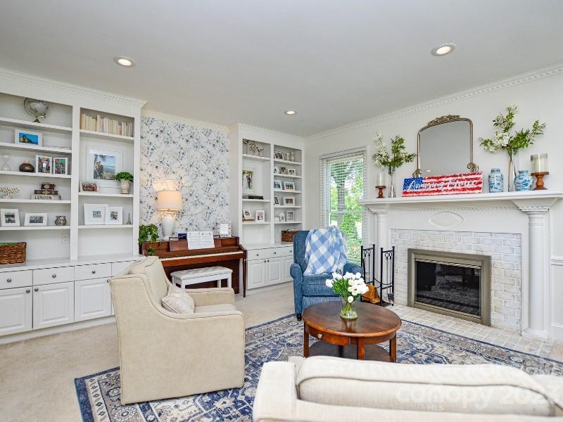 Providence Country Club - Residential