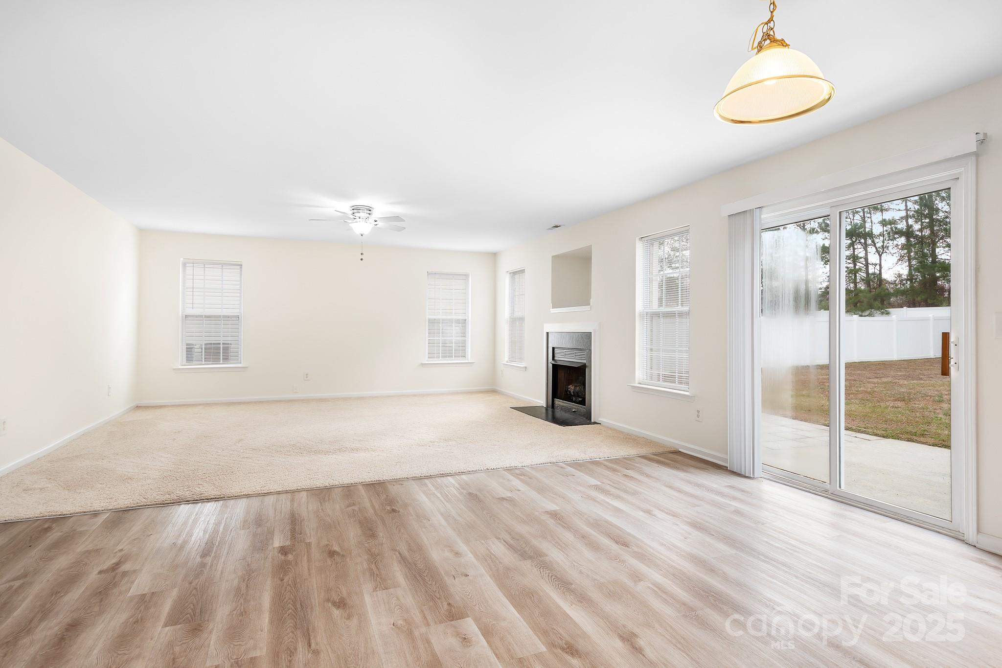 Oakstone - Residential