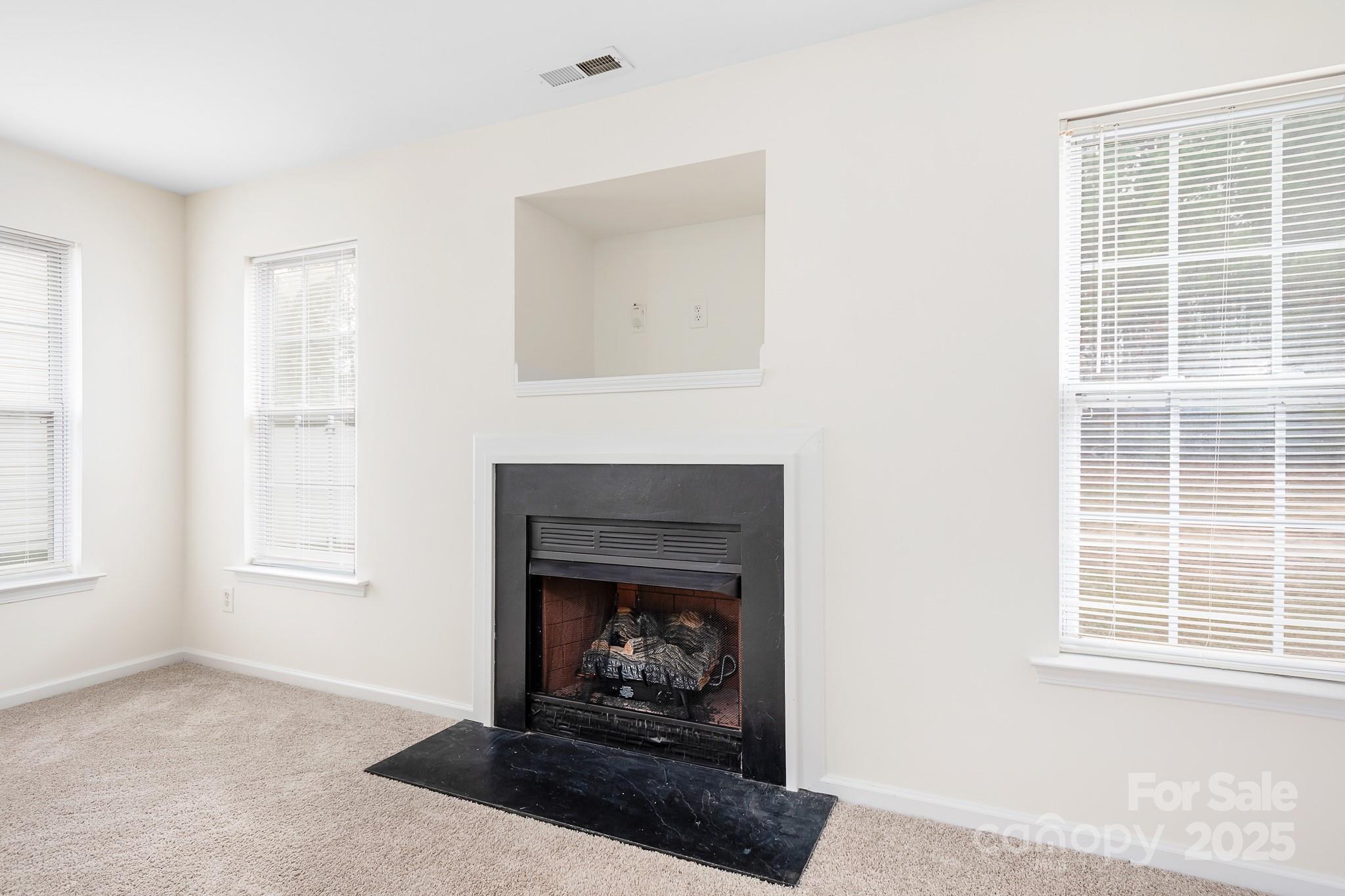 Oakstone - Residential