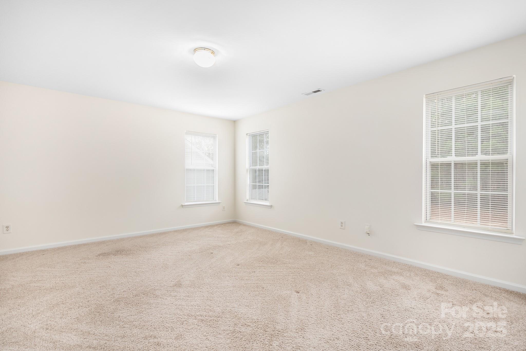 Oakstone - Residential