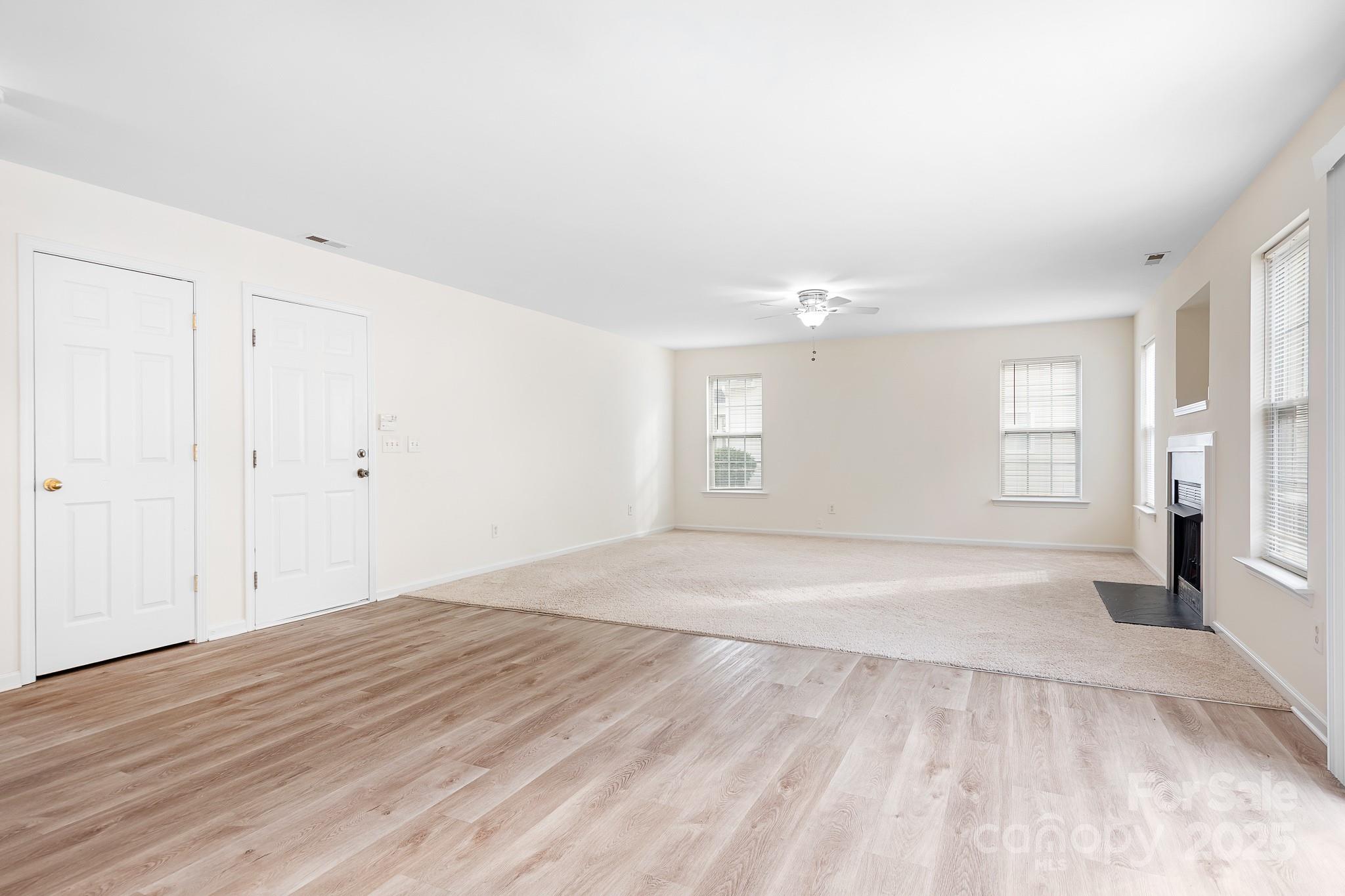 Oakstone - Residential