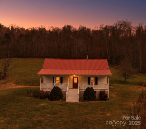 456 Windy Gap Road Mars Hill NC 28754