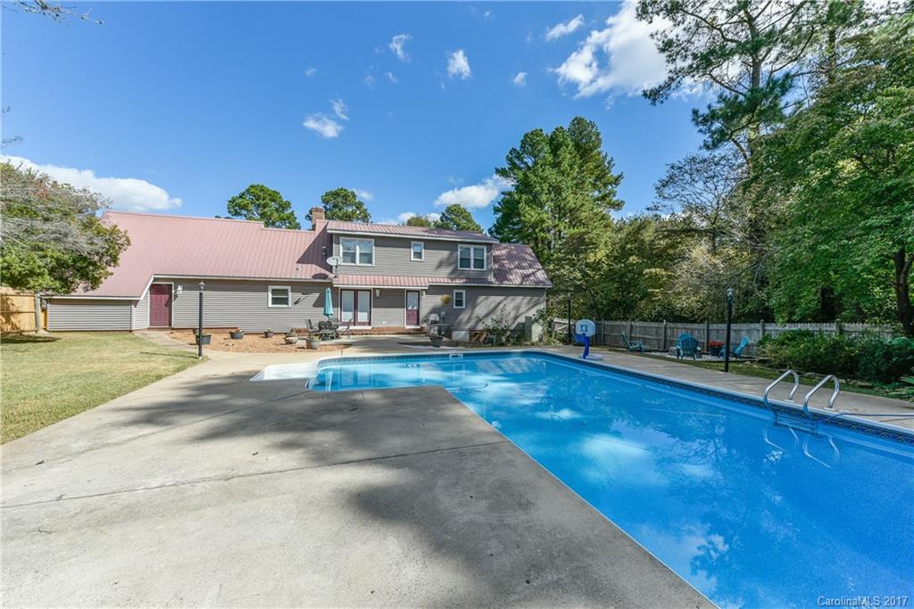 West Manor - Residential