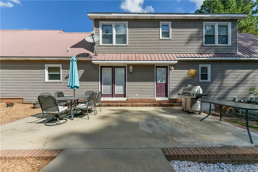 West Manor - Residential