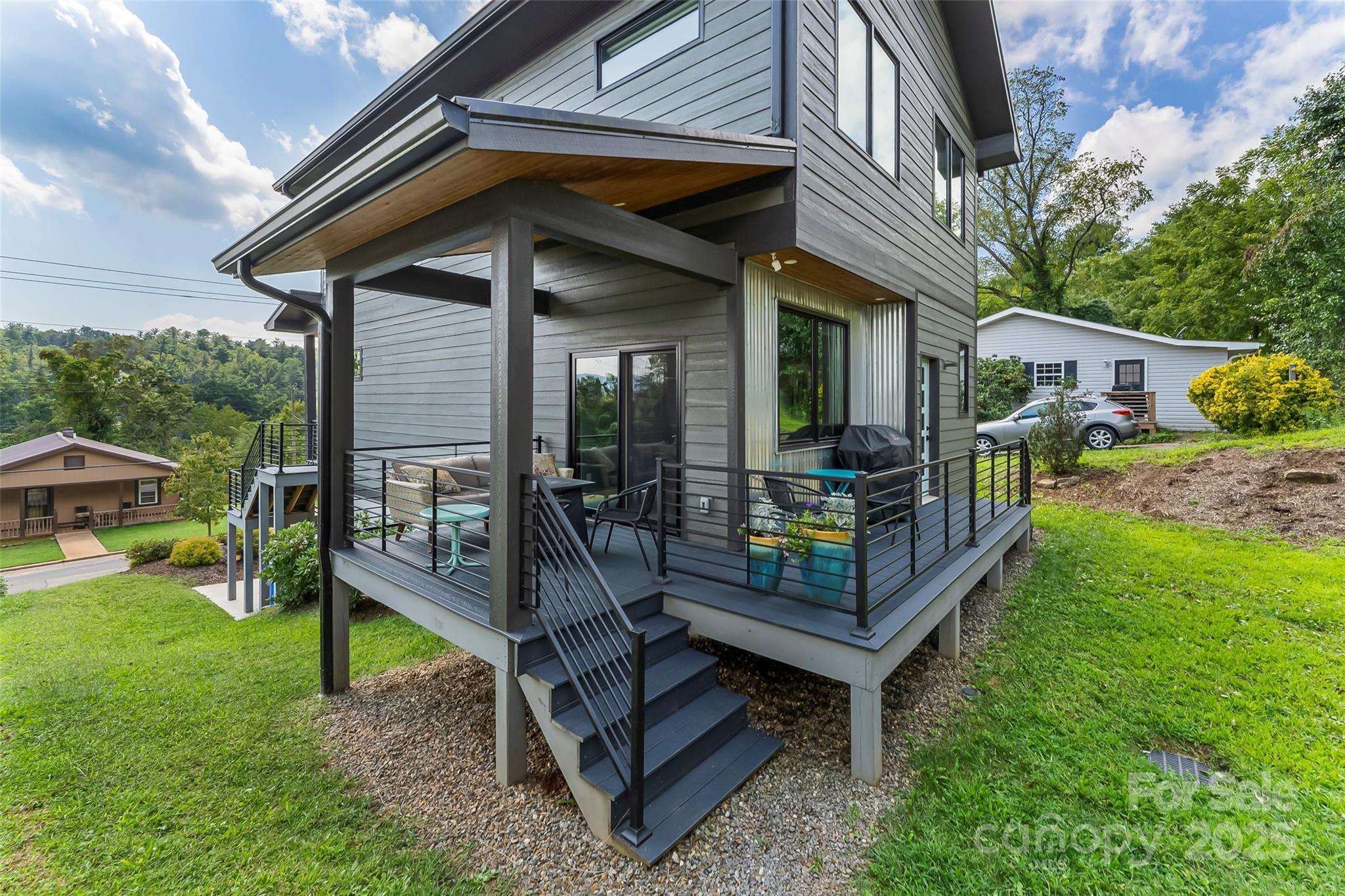 120 Joyner Avenue