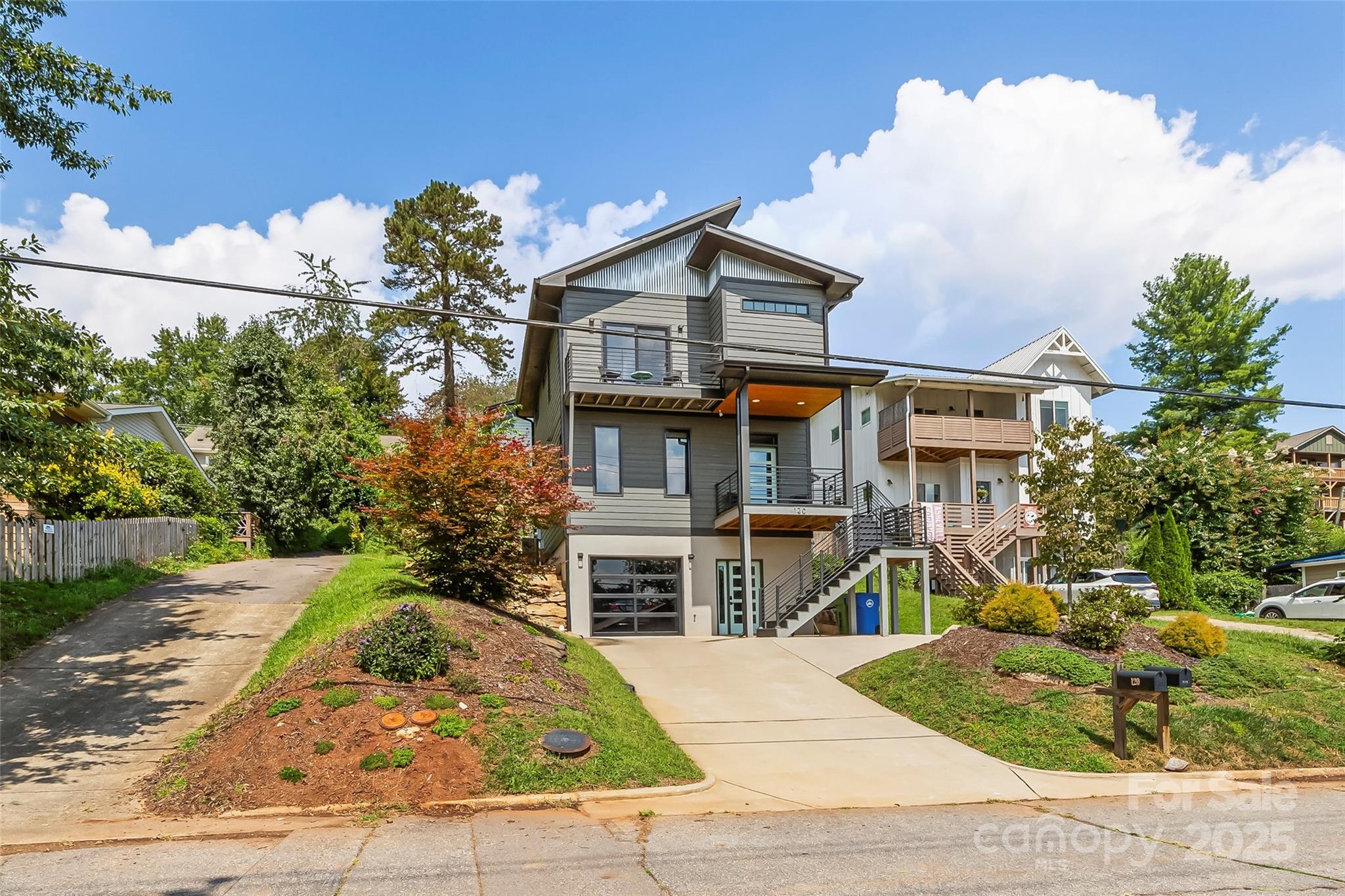 120 Joyner Avenue