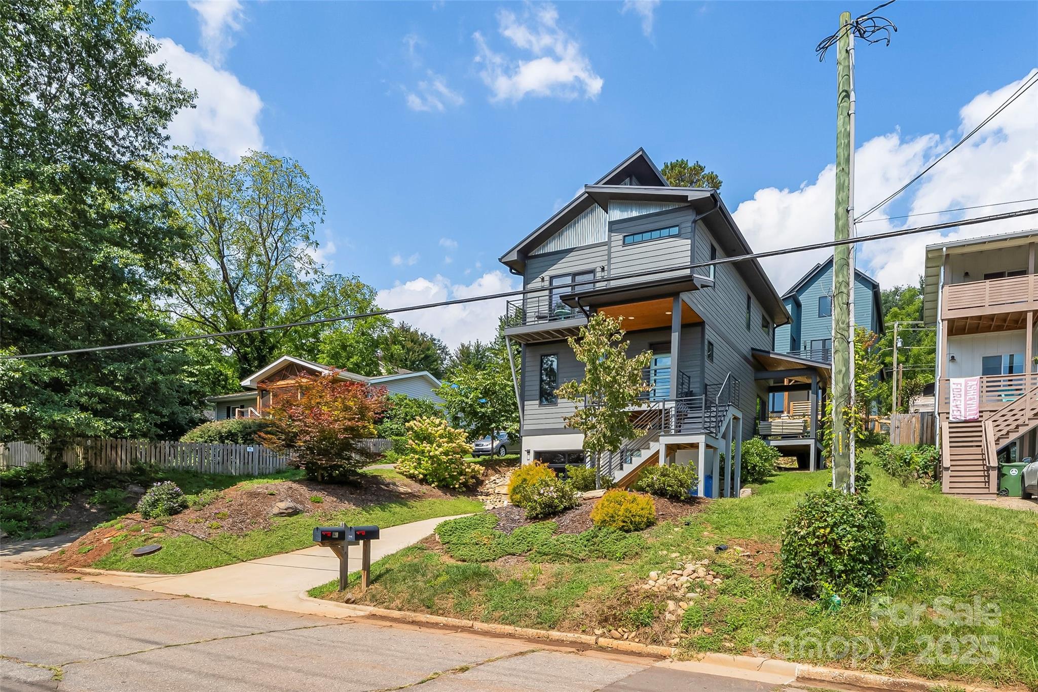 120 Joyner Avenue