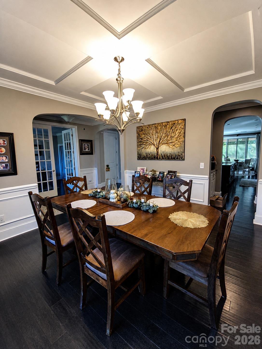 738 Chaucer Circle