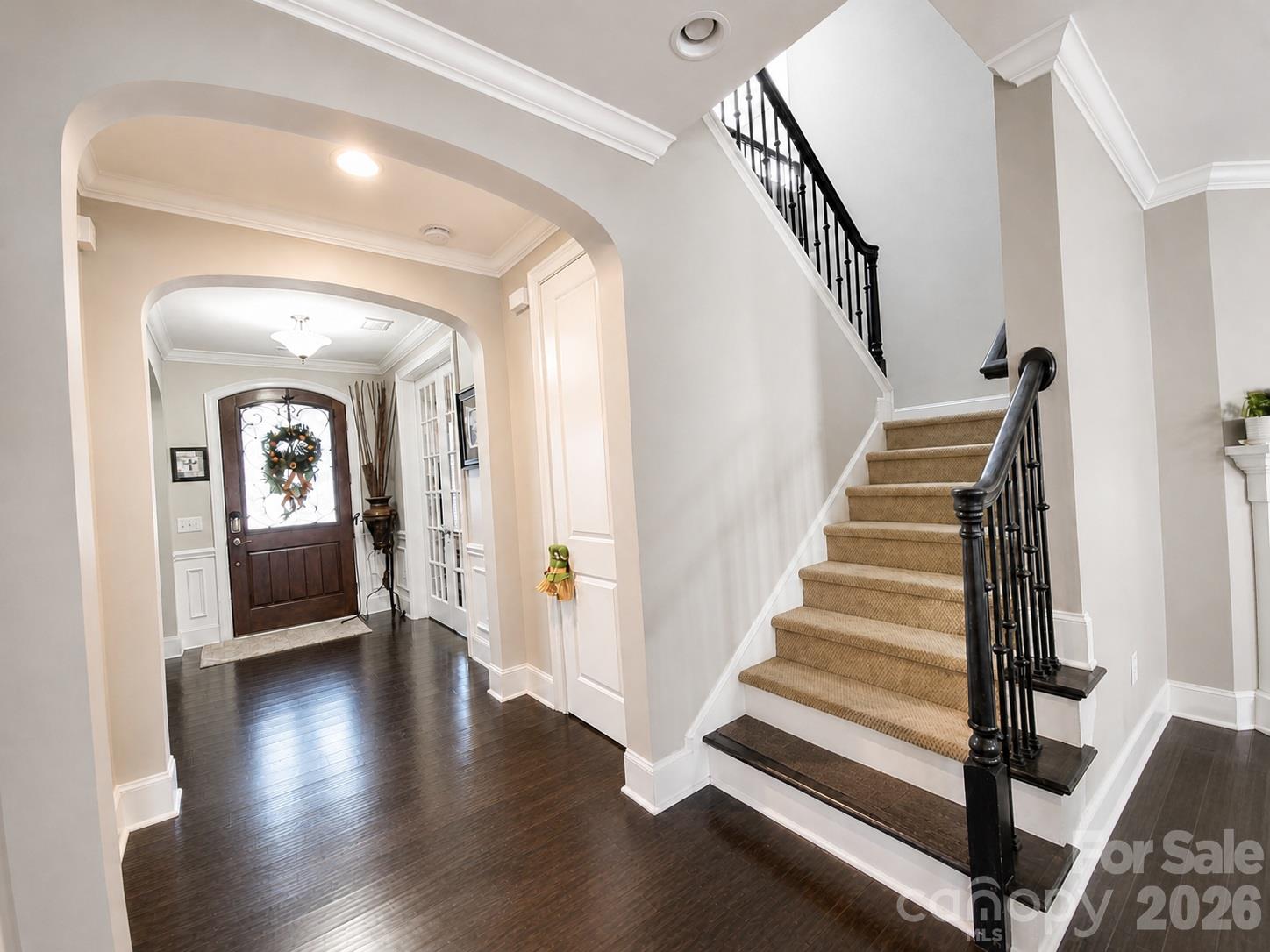 738 Chaucer Circle