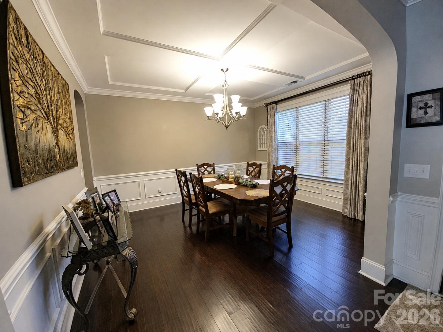 738 Chaucer Circle