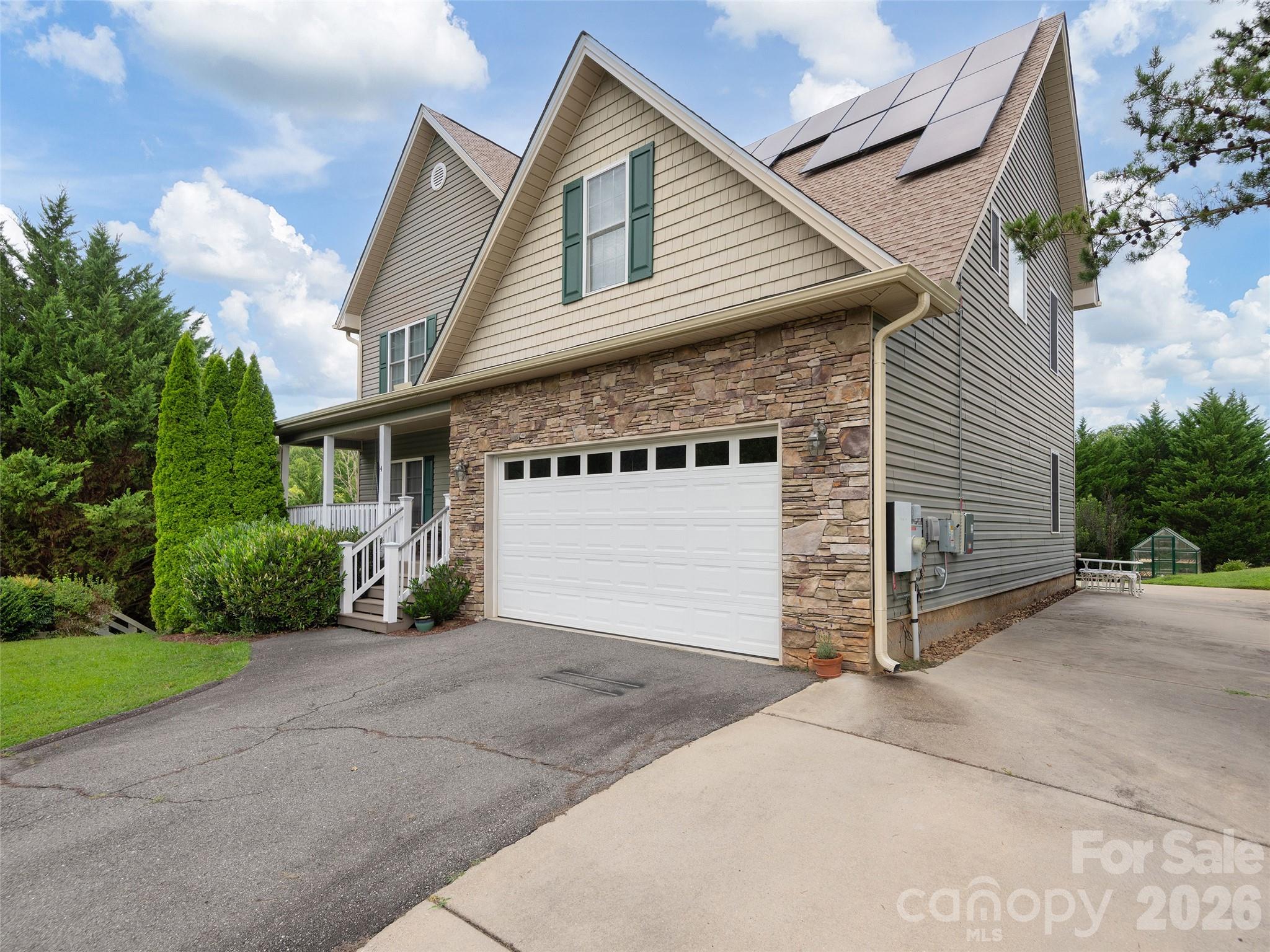 4 Lancaster Lane