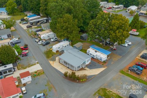 A home in New London