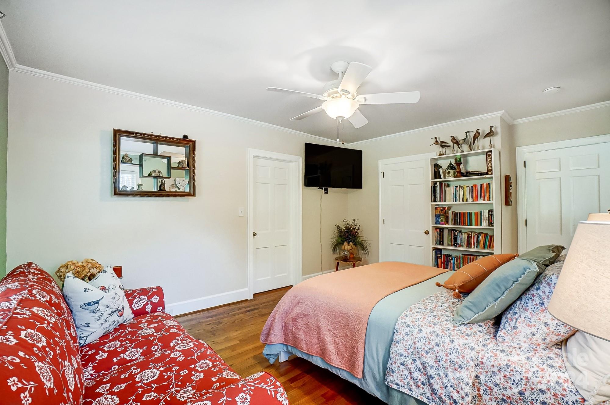 Rolling Hills - Residential