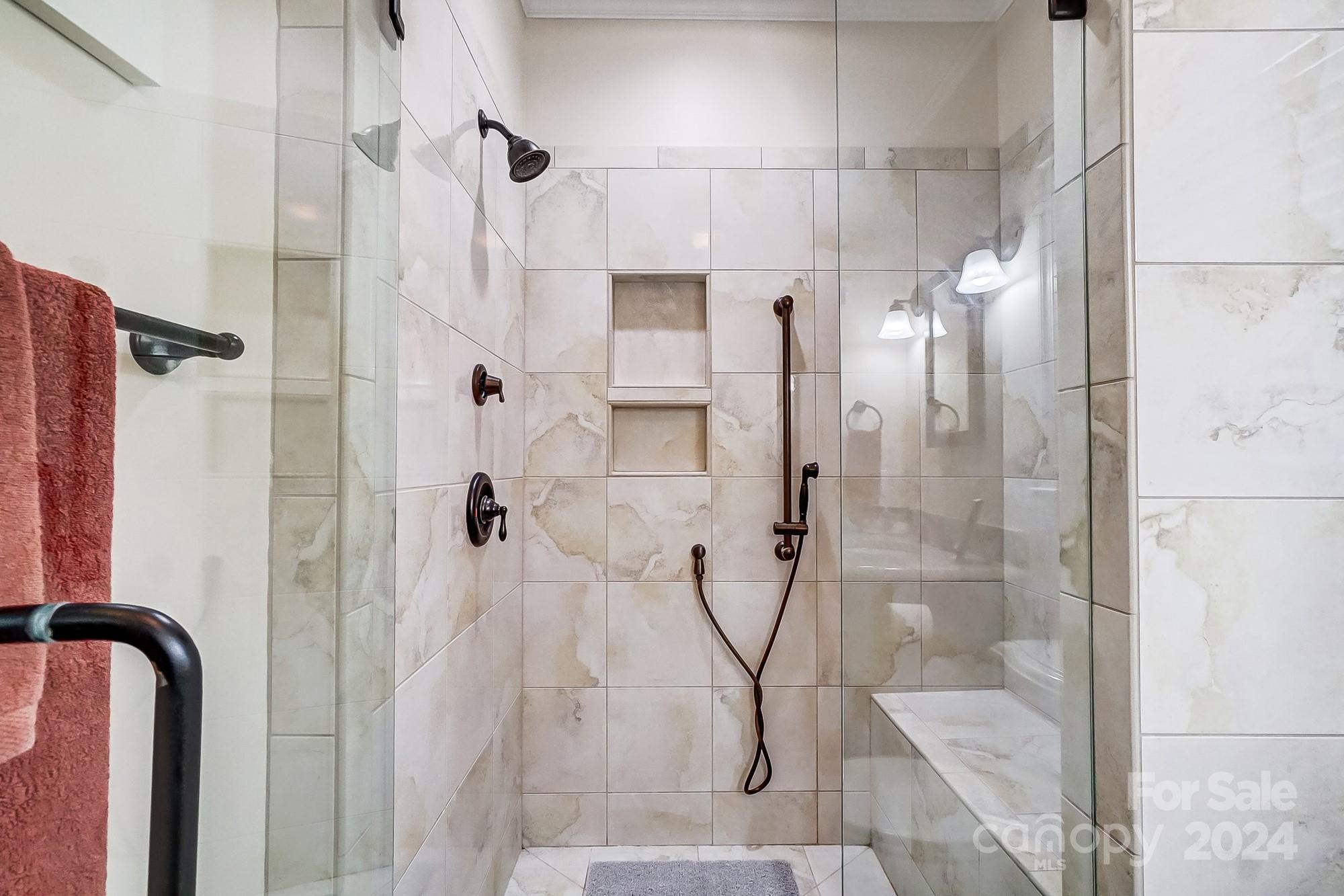 Rolling Hills - Residential