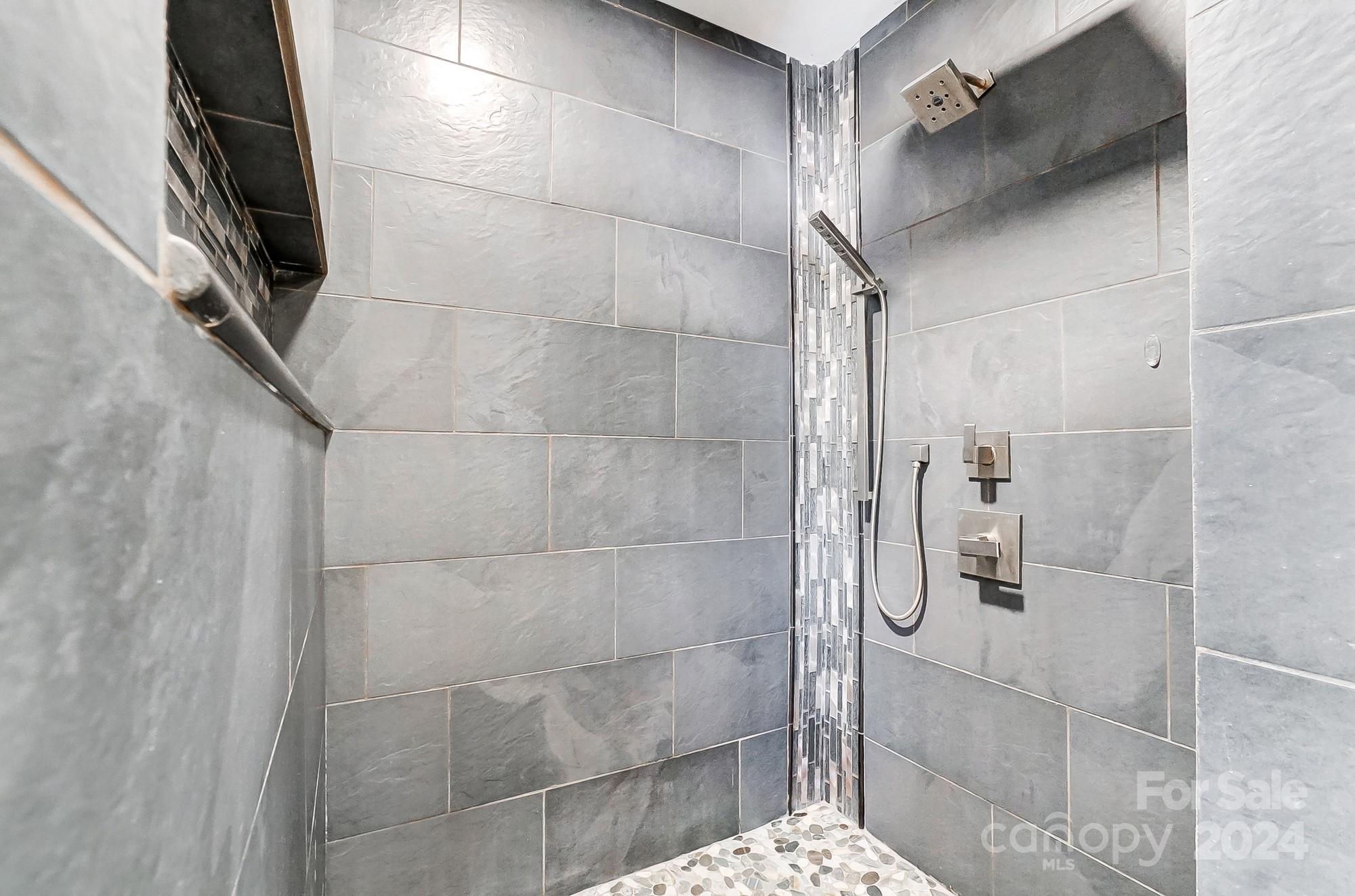 Rolling Hills - Residential