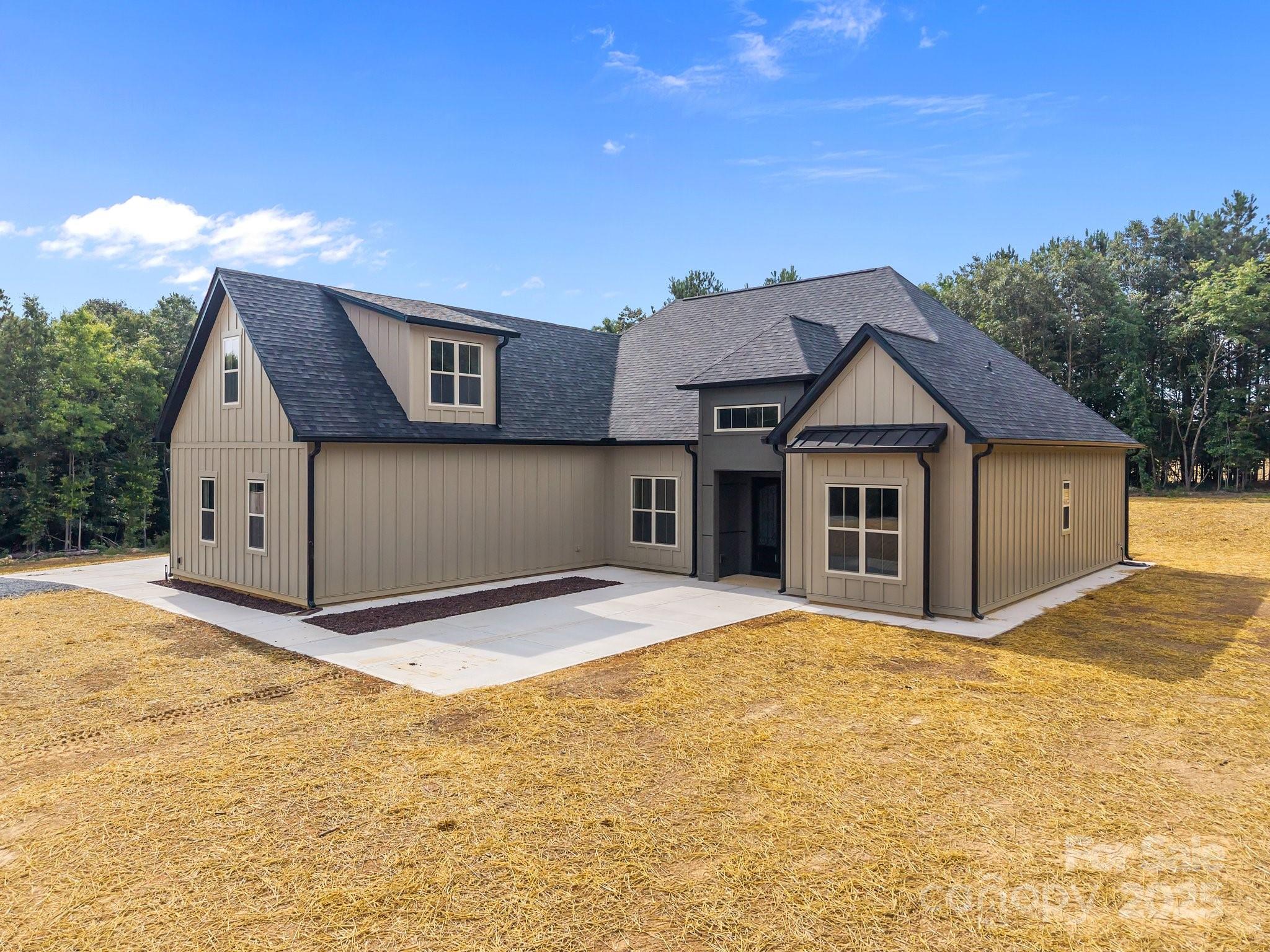 5507 NC 218 Highway