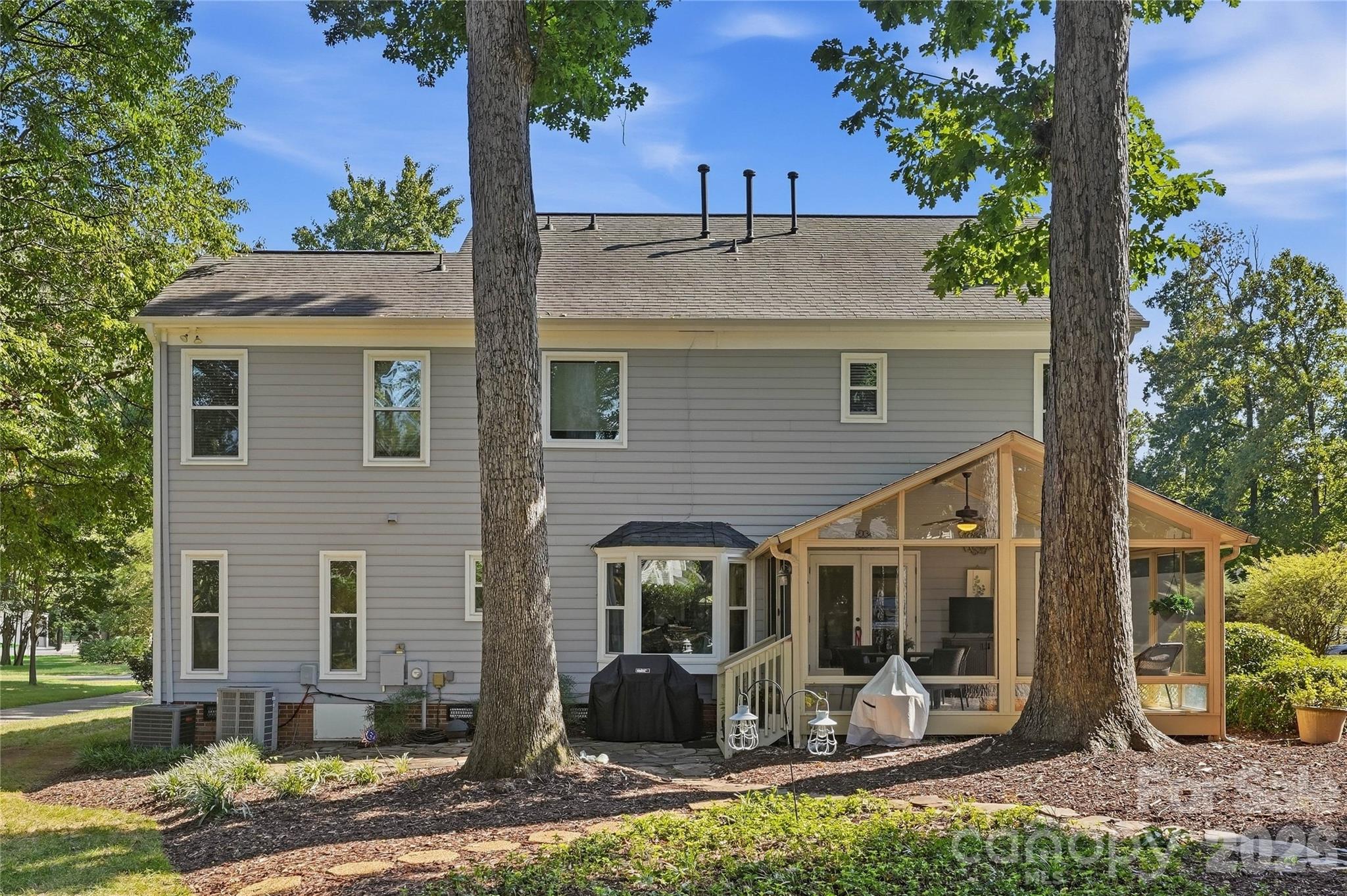 180 Bridgeport Drive