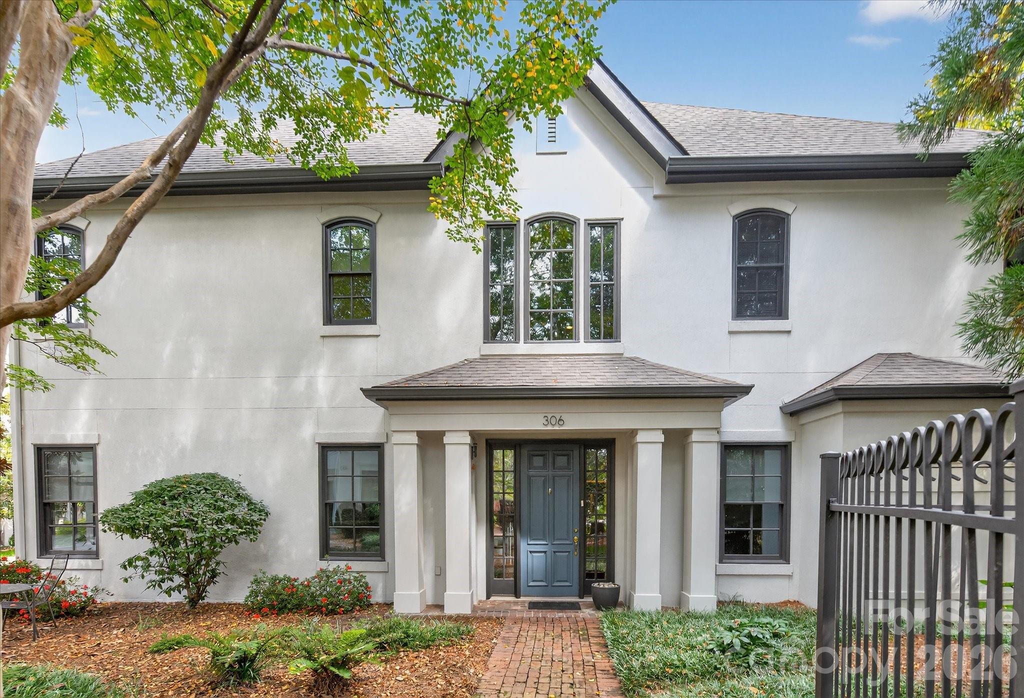 306 Wendover Heights Circle