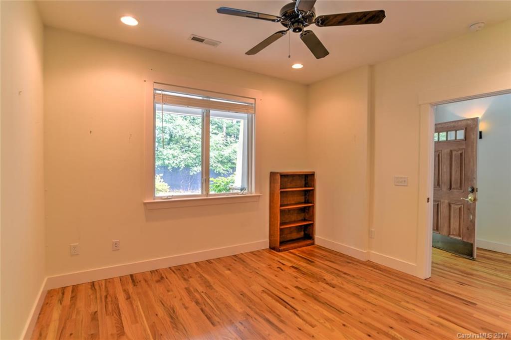 High Vista Falls - Residential