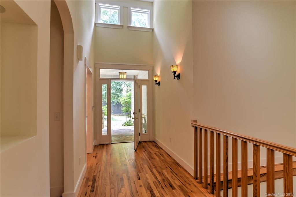 High Vista Falls - Residential