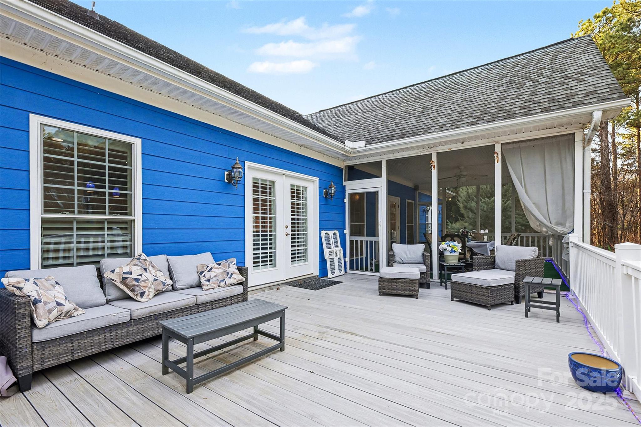 Tioga Pointe - Residential