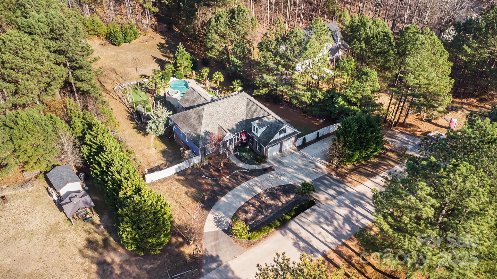 Tioga Pointe - Residential